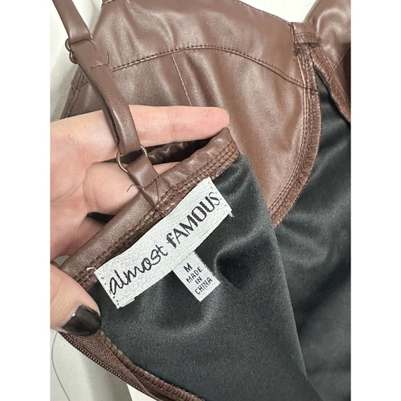 Almost Famous Brown Sweetheart Faux-Leather Mini Dress Size Medium New - Picture 6 of 7